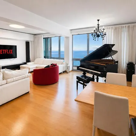 Premium Seafront *