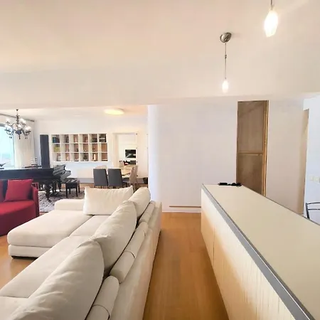 Premium Seafront Apartment